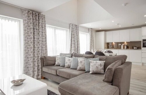 Cambridge City Centre Apartment | Citystay - Midsummer Mews