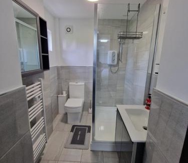 Codsall Apartment | CKB Flat- comfort, cosy, and secure!