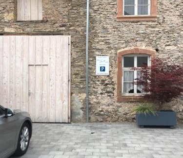 Trittenheim Apartment | Claes Weinquartier - Appartements & Wein by Niko Schmitt