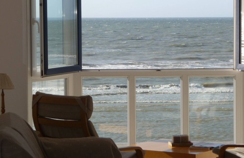 Dunkirk Apartment | Clair de Dunes, sur la Digue Sans Voitures, les Pieds Dans L'eau