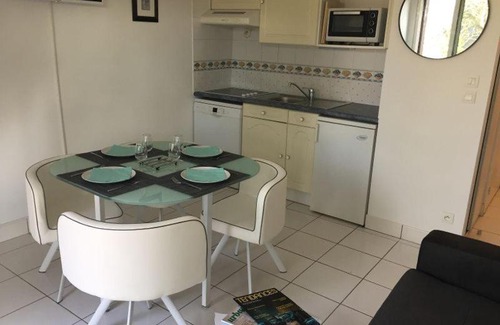 Carnac Apartment | Clair De Lune