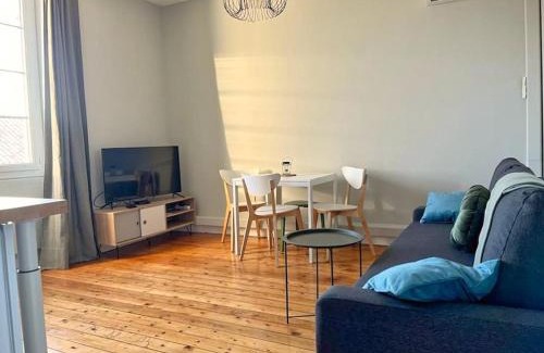 Chateaurenard Apartment | Claire - Bel Appartement T2 Lumineux