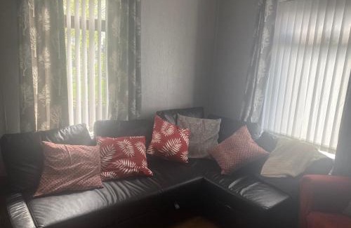 Belfast House | Claire’s AirBNB 2