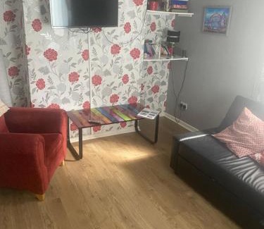 Belfast House | Claire’s AirBNB 2
