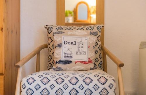 Hythe House | Claire's Cottage by Keepers Cottages