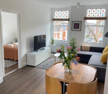 Clapham Apartment | Clapham park apartment