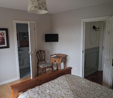 Ballycastle Bed & Breakfast | Clare House Bed & Breakfast