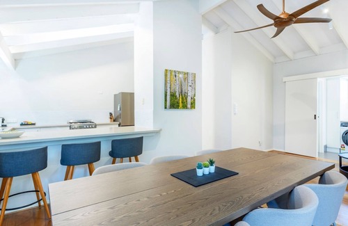 Claremont House | Claremont Calmness is a beautiful spacious pet friendly home in the heart of Claremont.