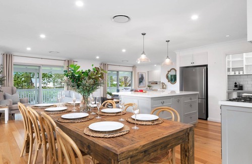 Berry Cottage | Clarence Cottage: Elegance and convenience meet in Berry