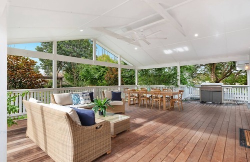 Berry Cottage | Clarence Cottage: Elegance and convenience meet in Berry