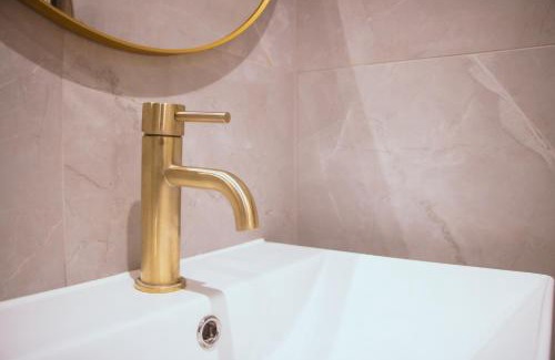 St Albans Apartment | Clarence Suites