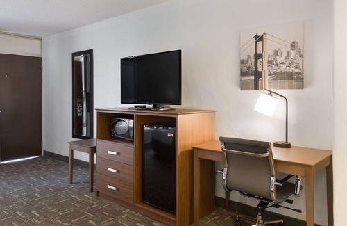 Concord Hotel | Clarion Hotel Concord/Walnut Creek