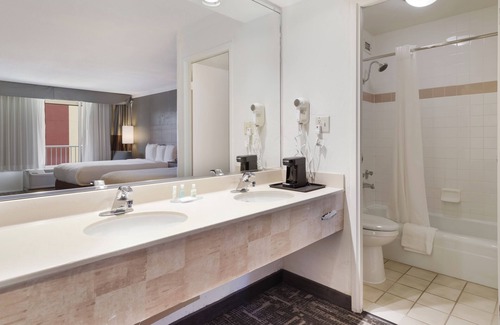 Concord Hotel | Clarion Hotel Concord/Walnut Creek