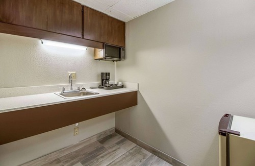 Jackson Hotel | Clarion Hotel Jackson Northwest