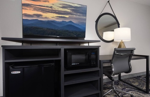 Asheville Hotel | Clarion Inn Biltmore Village
