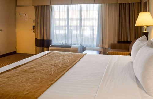 Fredericksburg Hotel | Clarion Inn Fredericksburg North