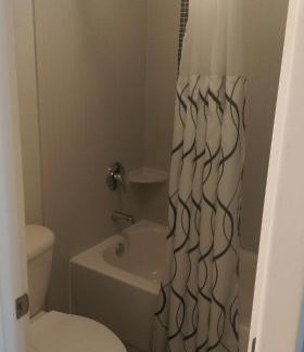 Florida Center Hotel | Clarion Inn & Suites Across From Universal Orlando Resort