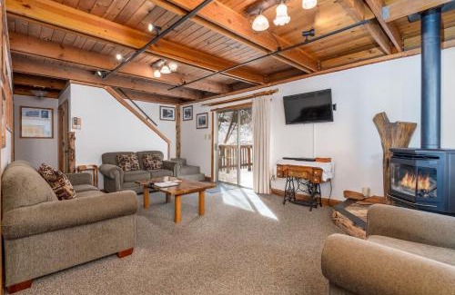Yosemite West House | Clark Cabin