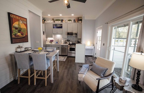 Templeton Apartment | Clark House One Bedroom Apartment is the perfect spot for a wine getaway for two!