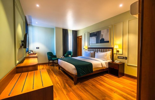 Rishikesh Hotel | Clarks Inn Express Rishikesh