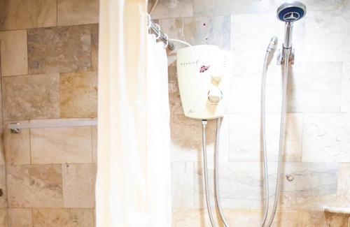 Malabanias Hotel | Clarktonhotel Apartment