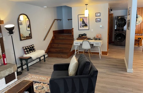 Stratton and Bromley Ski Areas Ski Chalet | Classic Alpine Vermont Chalet
