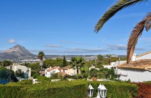 El Tosalet Villa | Classic and comfortable villa in Javea, on the Costa Blanca, Spain with private pool for 6 persons