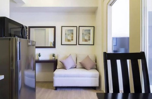 Pio del Pilar Condo | Classic and Modern 1 Bedroom Unit Makati