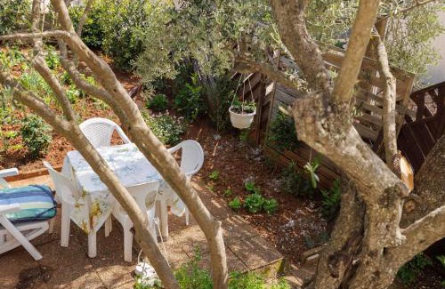Krk Apartment | Classic and Trendy Apartment with Terrace