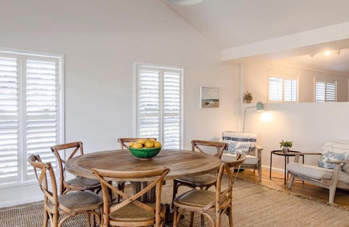 Hardys Bay House | Classic Beach and Bay Weekender