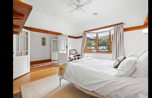 Nerrina House | Classic, cosy & close