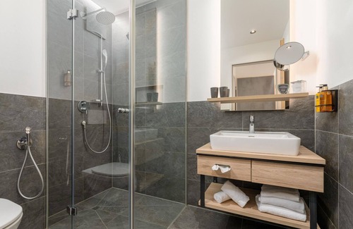 Rain Apartment | Classic Doppelzimmer NRF BF - Hotel Stockinggut by Avenida Leogang