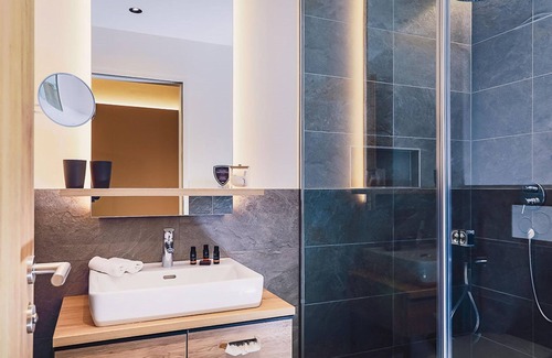 Rain Apartment | Classic Doppelzimmer Super Flex BF - Hotel Stockinggut by Avenida Leogang