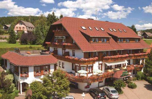 Schluchsee Hotel | Classic Double Room (without balcony) - Hotel Mutzel