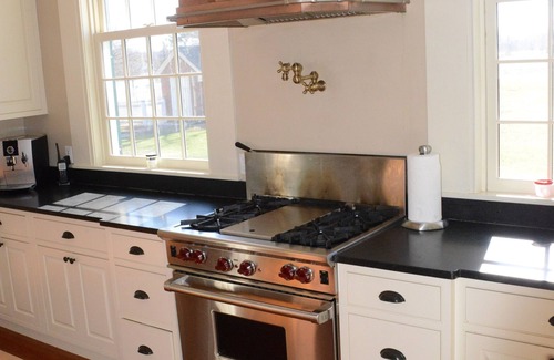 St. Michaels House | Classic Eastern Shore Waterfront Manor House - ST-936