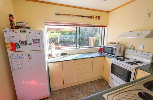 Onemana House | Classic Kiwi Beach Bach – 4 Bedrooms of Laid-Back Charm