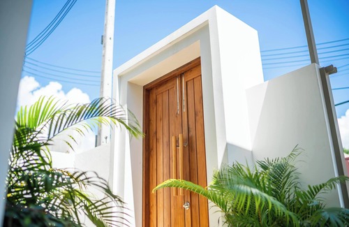 Ban Saiyuan Villa | Classic Modern Pool Villas Rawai 3BR