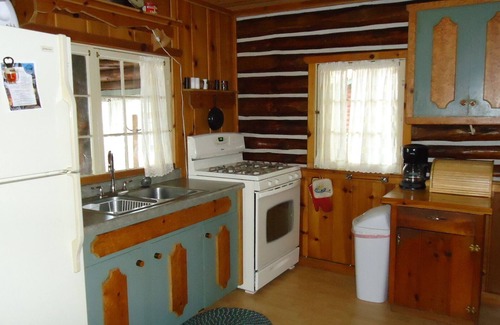 Hayward Resort | Classic Northwoods Cabin