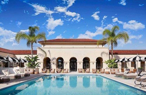 Pasadena Hotel | Classic Room, Onsite Pool, Close to World-Class Museums!