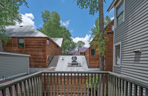 Telluride Condo | Classic Ski Condo, Steps to Chair 7 and on shuttle route