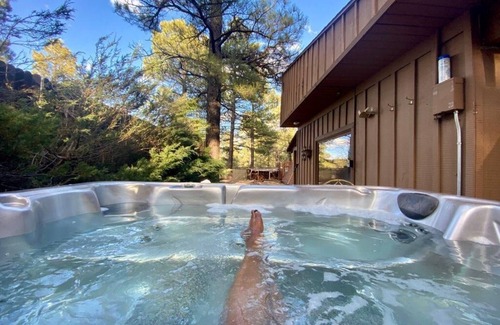 Kachina Village Ski Chalet | Classic, Three-Story Chalet in the Pines