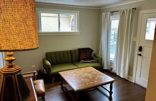 University District Apartment | Classic Victorian-Carriage House