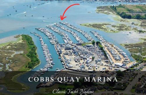 Poole Boat Rental | Classic Yacht Nadine in Poole Harbour, Dorset, with a Hot Tub Jacuzzi
