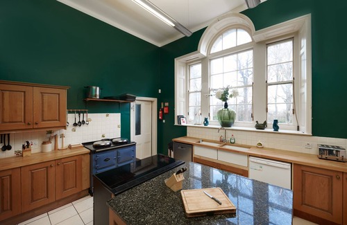 Forres House | Classically beautiful large family friendly retreat, situated on the Moray Firth