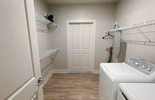 Ferndale Apartment | Classy 1BD/1BA + Gym - Little Rock