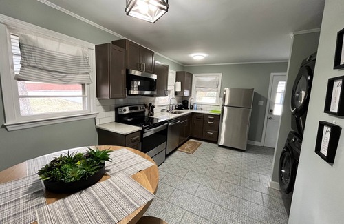 Winston - Salem House | Classy Catch in Winston