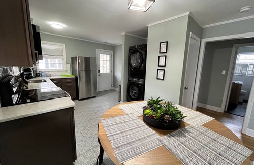 Winston - Salem House | Classy Catch in Winston