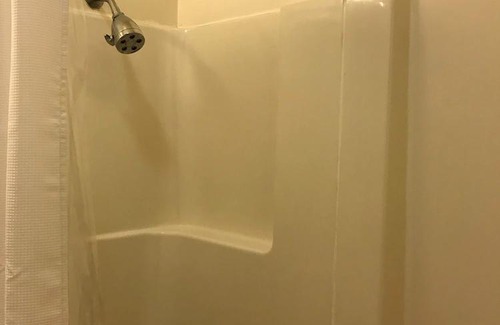 Boone Apartment | Classy Serenity Suite Preferred Partner Rail Explorers, Pets OK