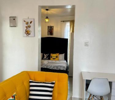 Riruta House | Classy Studio Apartment racecourse Gardens