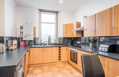 Broughty Ferry Apartment | Claymore Apartment, Brook Street, central Broughty Ferry, Dundee